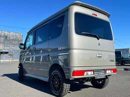 【アフターサービス】ご購入後は専門メカニックスタッフと営業担当がサポートいたします。カスタマイズ・車検・点検整備・事故等の修理などご安心ください、アフターサービスを強化しております。