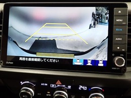 【リアカメラ】3パターンの映像表示で、後方確認をサポート！映像は『ノーマル』『広角』『真上』の3モードから選べます♪