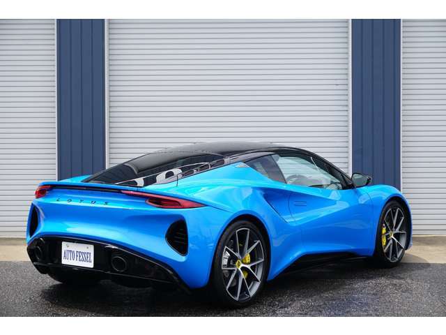 ロータスデザインパック・20インチ超軽量Vスポーク鍛造ダイヤモンドカットアロイホイール・プライバシーガラス・スポーツアルミペダルパッド・アルカンタラヘッドライニング・サテンクロームインテリアトリム
