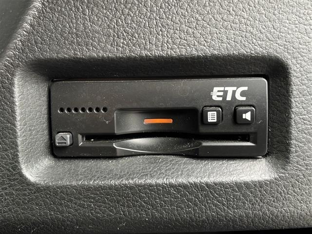 【　ETC　】今やカーライフにおける重要性はナビにも匹敵するのではないでしょうか？セットアップを行うことで利用可能になります！