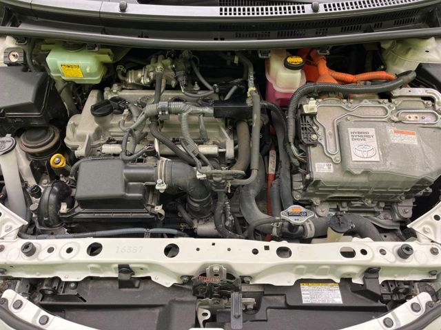 親切・丁寧な専門メカニックスタッフが応対！・車検・点検整備・事故等の修理などアフターサービスも安心。お車のカスタマイズもネクステージのサービススタッフまでご相談ください！