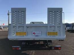 【Gライオントラック岐阜営業所TEL：0584-47-7708】