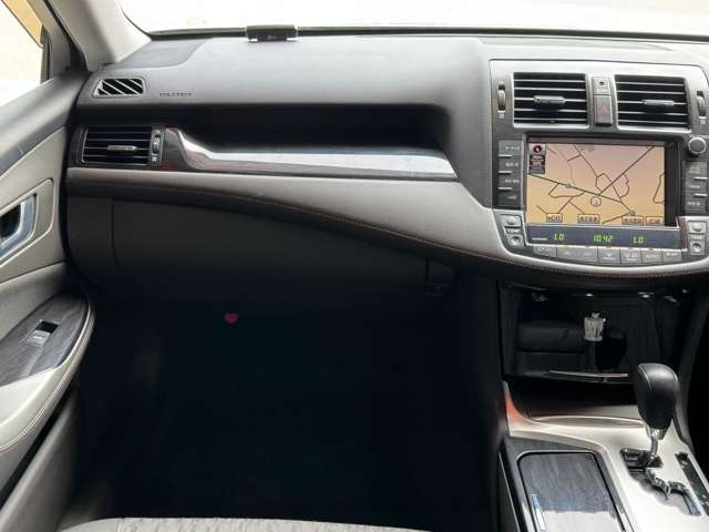 ★200系クラウンアスリート　V6　3.5L☆Bluetoothオーディオ対応★黒革シート★サンルーフ★スマートキー★プッシュスタート★イージークローズドア★