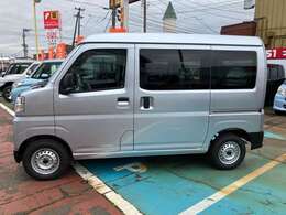 当店の在庫展示車はもちろん、グループ全店の在庫車の中から、ご希望に合ったお車をご提案させて頂きます。