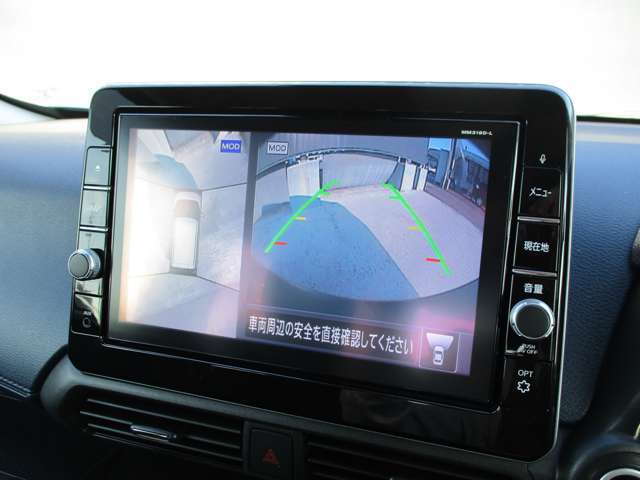 360度廻りを見渡せるアラウンドビューモニター搭載です。