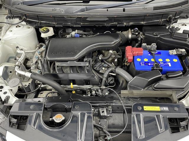 【エンジンルーム】エンジンの調子は良好です！ご納車前にはしっかりとオイル交換・その他油種類の点検補充をさせて頂きます。また、ガリバーでは修復歴のある車は販売いたしません。