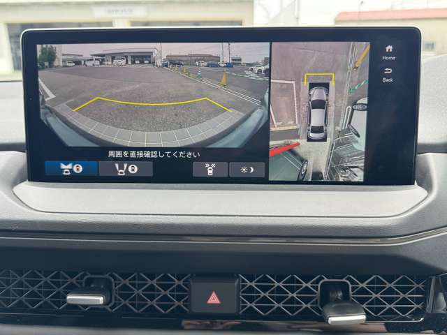 当店試乗車　距離少なめ　新車保証あり　おすすめの一台です♪