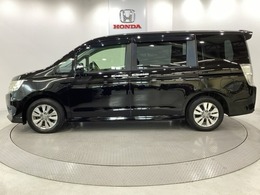 購入後も自社指定整備工場完備でお客様の愛車をしっかりサポート致します！御納車時には安全かつ安心してお乗り頂けるようホンダ専門知識を持つ整備スタッフが点検・整備・装備も説明をしてお渡ししております。