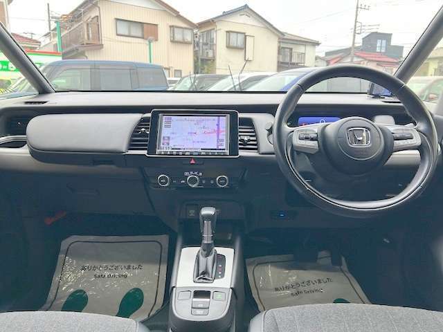 全車クリーニング済！綺麗な状態で展示されています！展示する際には専任のプロが仕上げをしています！購入時に気になる箇所がありましたら、遠慮なく申し付けください！