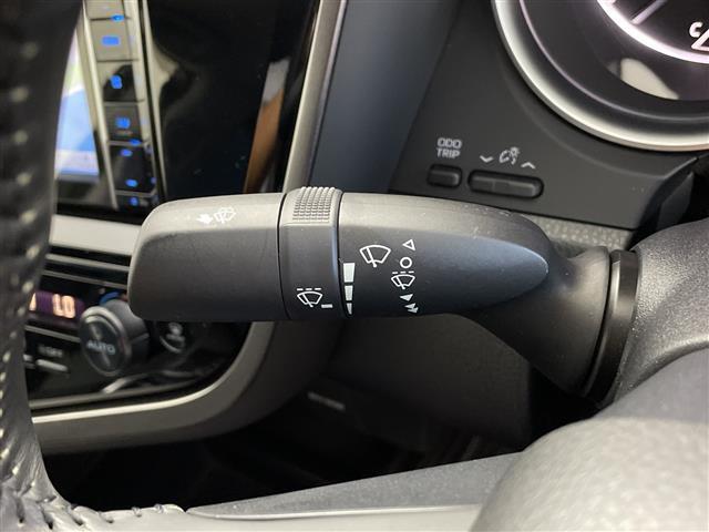 【運転席操作部】快適なドライブを楽しむための機能が装備されています！運転席から触れるので、使いやすいです！除菌プランいれていただくと、さらに清潔で安心していただけます！