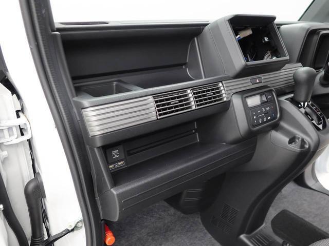 当店のお車には第三者機関の検査による「車両状態証明書」がついています！安心して乗っていただくためにも是非ご覧下さい！（一部お車を除く）