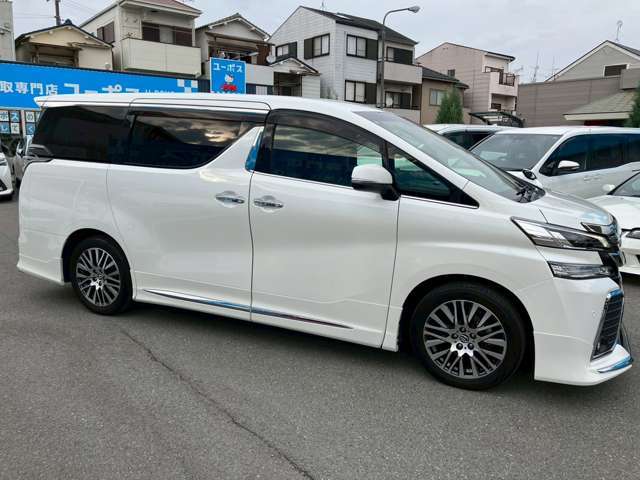 ☆ドライブレコーダーも各種お取り付け可能です。たくさんの種類が御座いますので併せてご相談下さい☆
