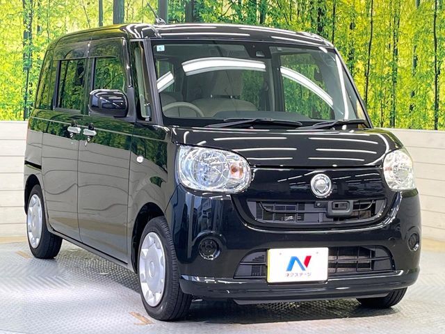 大好評のボディコーティング「弾スプラッシュコート」もご納車までに施工可能。通常のガラスコートと異なる、耐久年数6年の無機質ガラスコーティングが、ボディをキレイな状態に保ってくれます。
