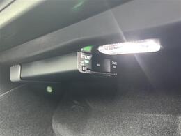 【ETC】有料道路を利用する際に料金所で停止することなく通過できる、ETC車載器（ノンストップ自動料金収受システム機器）が装備されています。セットアップを行うことで利用可能になります。