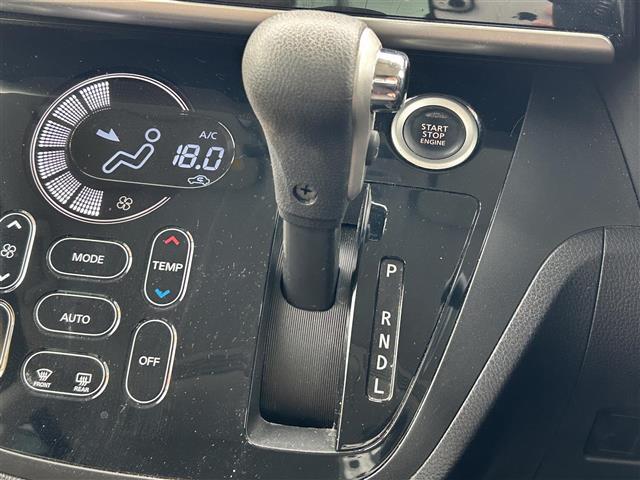 【運転席操作部】快適なドライブを楽しむための機能が装備されています！運転席から触れるので、使いやすいです！除菌プランいれていただくと、さらに清潔で安心していただけます！