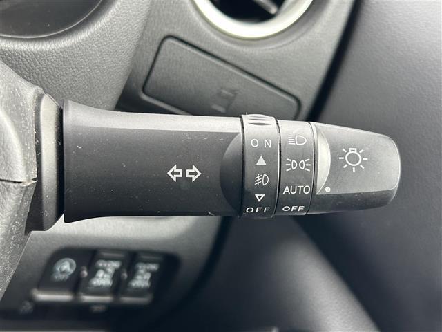 【運転席操作部】快適なドライブを楽しむための機能が装備されています！運転席から触れるので、使いやすいです！除菌プランいれていただくと、さらに清潔で安心していただけます！