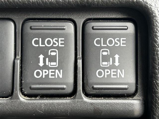 【運転席操作部】快適なドライブを楽しむための機能が装備されています！運転席から触れるので、使いやすいです！除菌プランいれていただくと、さらに清潔で安心していただけます！