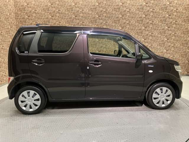 ■掲載車両以外にも在庫がたくさん！■　カーセンサーで希望の車両が見つからなくてもぜひお問い合わせ下さい。お電話でもかまいません。販売スタッフが全力でご希望のお車をお探しいたします！