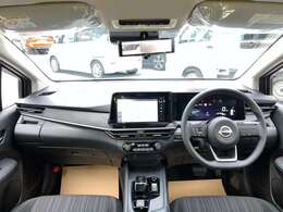 ◆内装色/ブラック◆ゆとりの室内空間とくつろぎ感のあるシート！先進感と上質を追求したインテリアです。