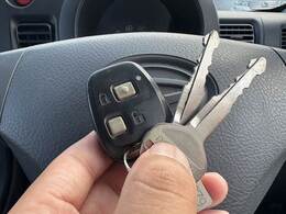 全車第三者機関鑑定済み★それでも伝わりづらい匂いや雰囲気等、是非お問い合わせいただけると幸いです★安心してお車選びをお楽しみください★LINE＆ビデオ通話も対応★