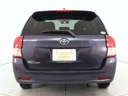 広々とした車内空間に優れた燃費性能。更にデザインも上質で人気のお車です！