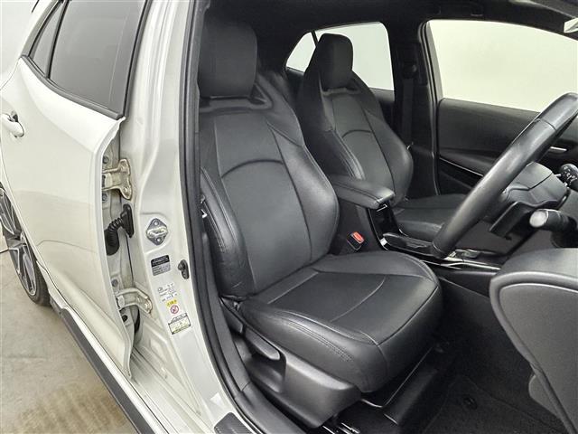 【運転席】『運転席周辺』の画像になります。写真の内容に関してご不明点、ご質問等がございましたらお気軽にガリバー店舗までお問い合わせください。