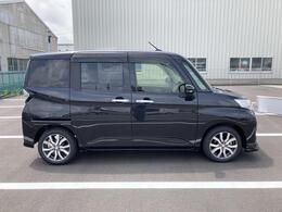 静岡ダイハツの中古車は、展示前に徹底した洗車や室内清掃を実施しております。