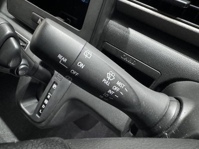 万が一のキズヘコミも迅速に対応いたします！！　自社鈑金工場を持っているので、自社で修理いたします！！仲介料がかからないのでお値打ちにご提案できます！！