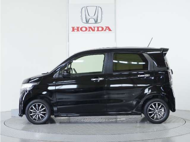 ◆メンテナンスパック（まかせチャオ）◆法定点検や車検、Hondaが推奨する点検に加えて、エンジンオイル・オイルフィルター等の交換をパックにしたのがまかせチャオです。