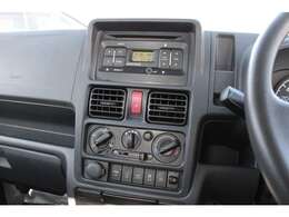 CDチューナーが装備されてます。