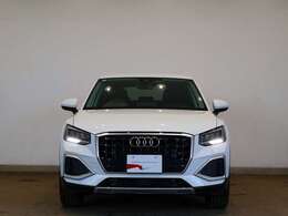 Audi Q2 35 TFSI advanced/LEDヘッドライト/アルミホイール 5ダブルスポークデザイン 7J×17