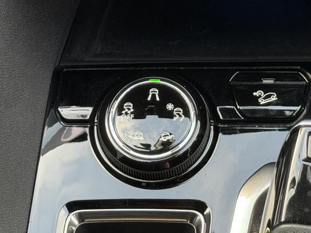 グリップコントロールを装備しております。