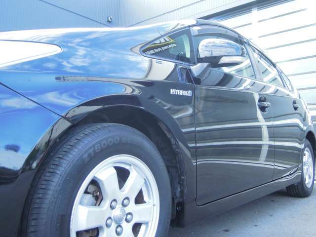 【オンライン商談】お店に行くことなくビデオ通話でスタッフと会話ができます。お車の細部のキズやお見積りなどの説明などお気軽にご活用ください。