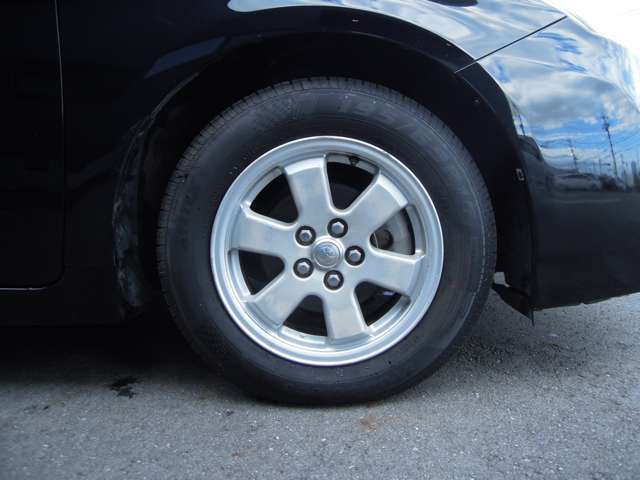 【オンライン商談】お店に行くことなくビデオ通話でスタッフと会話ができます。お車の細部のキズやお見積りなどの説明などお気軽にご活用ください。