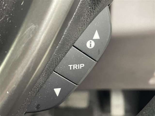 【運転席操作部】快適なドライブを楽しむための機能が装備されています！運転席から触れるので、使いやすいです！除菌プランいれていただくと、さらに清潔で安心していただけます！