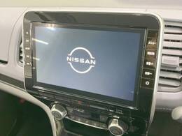 【純正ナビ】人気の純正ナビを装備。オーディオ機能も充実しており、Bluetooth接続すればお持ちのスマホやMP3プレイヤーの音楽を再生可能！毎日の運転がさらに楽しくなります！！