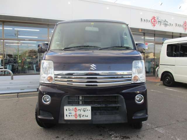 きちんとメンテナンスしてある車まだまだ乗れます。そんなお車を当店は乗り出し10万～30万ぐらいの価格中心にて在庫してます。事故歴、修復歴、メーター改ざん車のお車は基本的に仕入れしません
