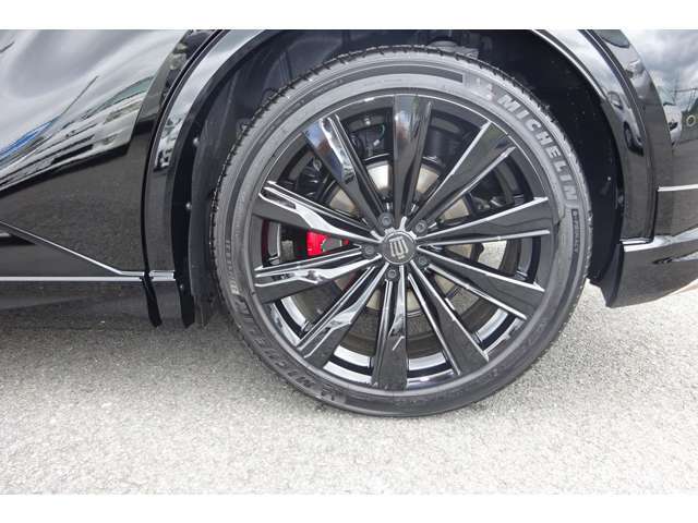 当社ホームページhttp://royal536.wixsite.com/mysiteも是非ご覧ください！