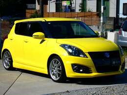 社外リヤウイングに専用17インチホイール装着！高評価を頂ける上質車輌で、修復歴は勿論なし！内外装綺麗に仕上がってます！スイスポ乗りには気になる社外パーツ多数装着。お早目のお問い合わせをお勧め致します。