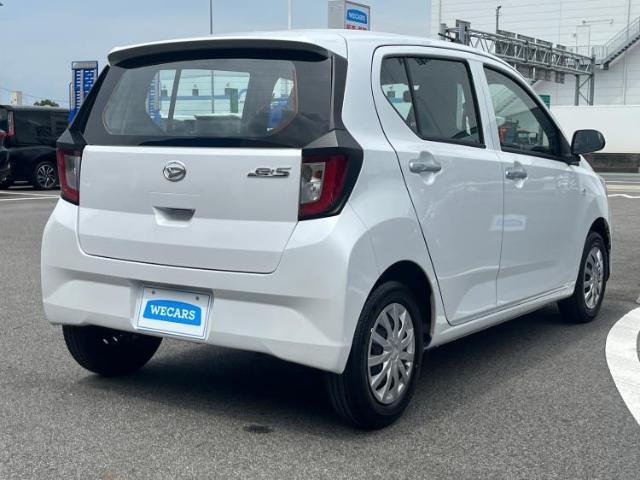 全国に店舗を展開しているのでどこでもお取り寄せが可能です！この車が気になるけど遠方だから・・・と諦める必要はありません！※別途陸送費が必要です。