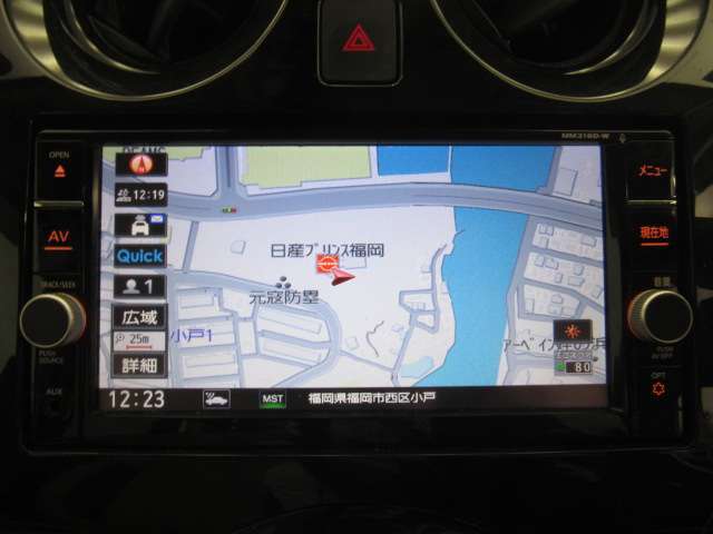 メモリーナビです。楽しいドライブにナビは欠かせませんよね。今まで行ったことの無いところに行ってみませんか？