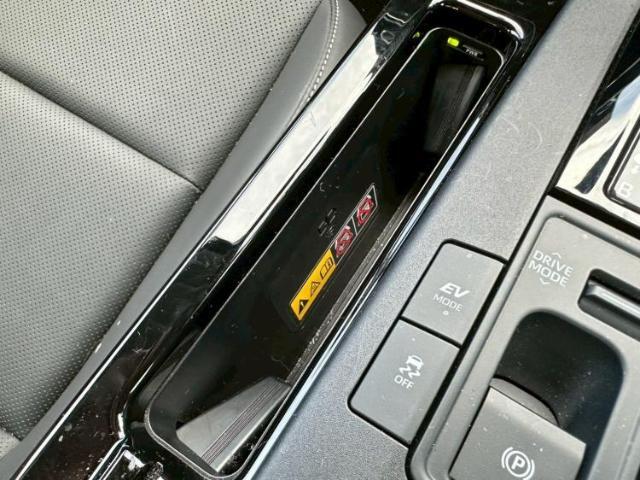 お車に合わせて無料保証以外にも、保証範囲、期間、距離を拡充させた有料保証もご用意しております！中古車の購入が初めてで不安・・・というお客様もご安心ください！