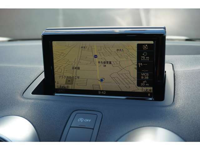 純正MMIのナビは見やすくて操作もしやすいナビです☆