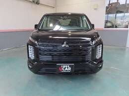 純正LEDライト　フォグランプ　雪道や、悪路を明るく照らします。