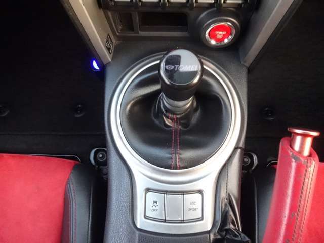 弊社HPに多数の画像を掲載しています！　「　フルマークス　車　」で検索！
