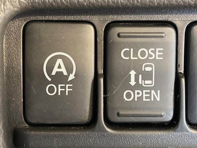 【パワースライドドア】スマートキーや運転席のスイッチでスライドドアの開閉が可能♪電動だから力を入れてドアを開ける必要が無く、小さいお子様でも、重い荷物を持っている時もラクに開け閉めできます♪