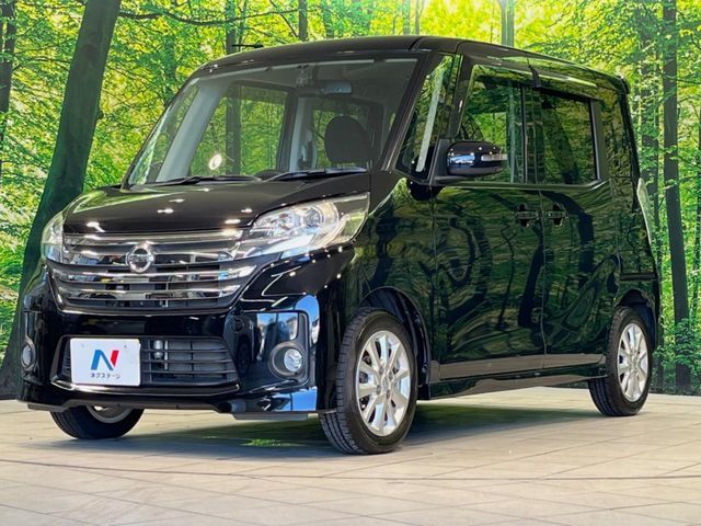 大好評のボディコーティング「弾スプラッシュコート」もご納車までに施工可能。通常のガラスコートと異なる、耐久年数6年の無機質ガラスコーティングが、ボディをキレイな状態に保ってくれます。