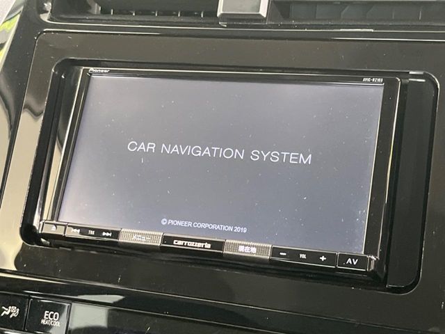 【ナビゲーション】目的地までしっかり案内してくれる使いやすいナビ。Bluetooth接続すればお持ちのスマホやMP3プレイヤーの音楽を再生可能！毎日の運転がさらに楽しくなります！！