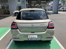 後退時ブレーキサポート機能搭載☆リアバンパーに4つのセンサーを内蔵し、車両後方にある障害物を検知！衝突回避をサポートします♪