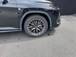 トヨタロングラン保証付きです。（対象項目：約60項目・5000部品）が対象です。全国のトヨタ系ディーラーで保証修理が可能です。